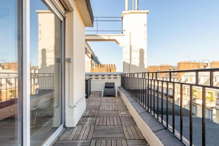 Guestready - Appartement Terrasse Vue Tour Eiffel باريس المظهر الخارجي الصورة