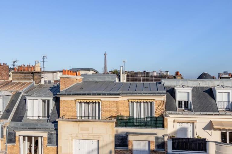 Guestready - Appartement Terrasse Vue Tour Eiffel باريس المظهر الخارجي الصورة