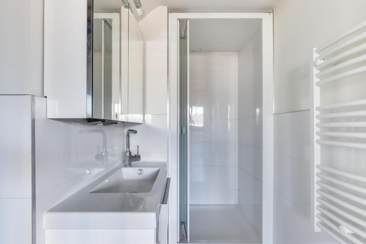 Guestready - Appartement Terrasse Vue Tour Eiffel باريس المظهر الخارجي الصورة